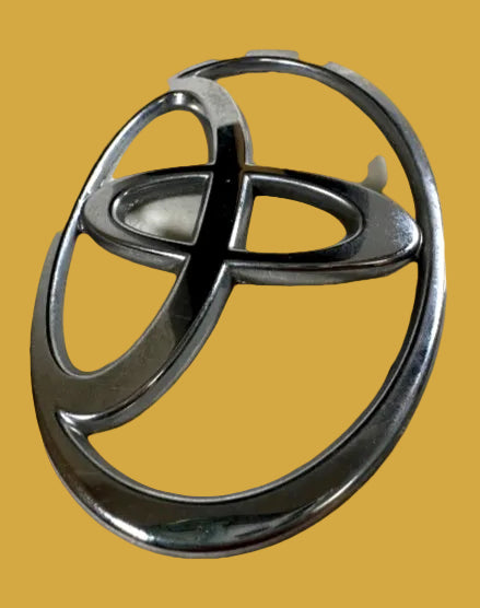 2000-04 OEM Toyota Avalon Rear Emblem Logo