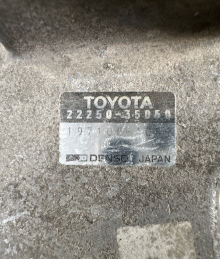 1989-95 TOYOTA Hilux 2.4 22RE MAF SENSOR 22250-35050 Air Intake Housing OEM