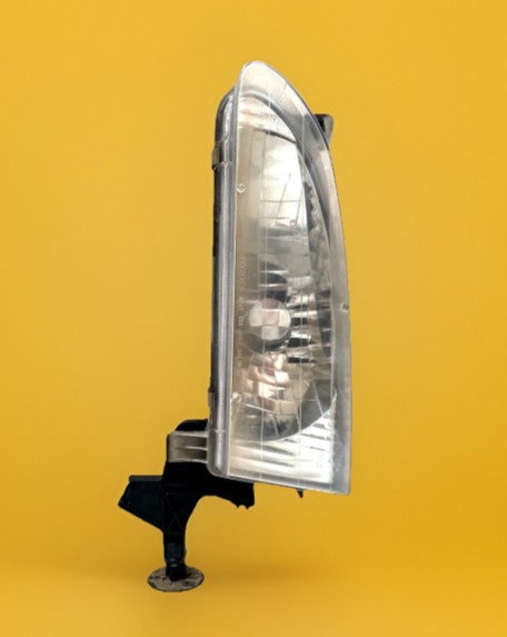 1998-99 OEM Toyota Corolla Drivers LH headlight & Assembly Good Condition
